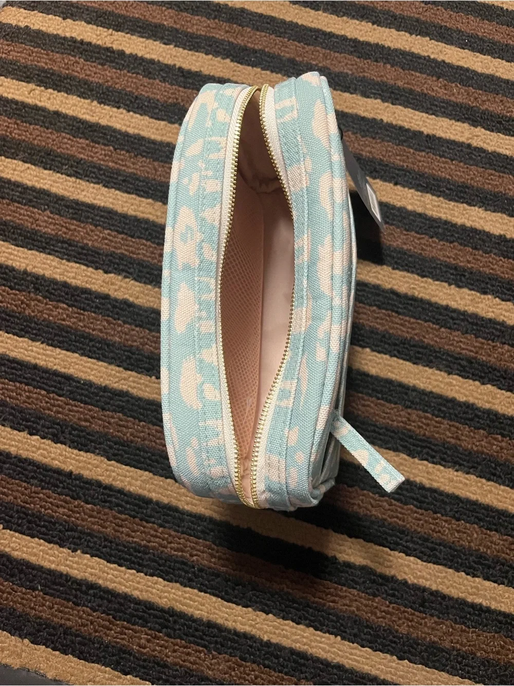N/A stylish light